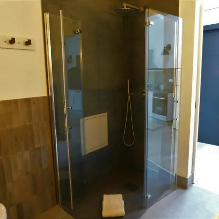 Piumaviola Beds & 4*