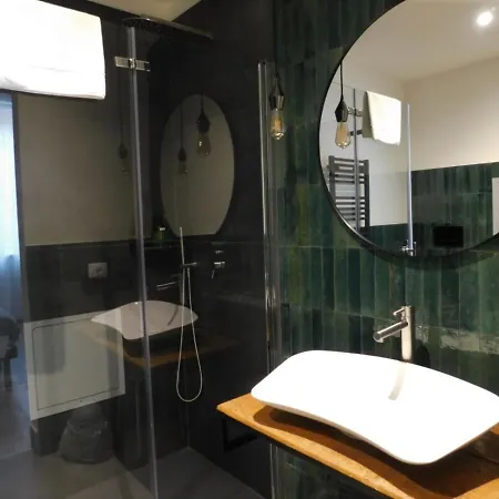 Piumaviola Beds & 4*