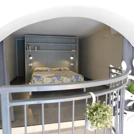 Aparthotel Piumaviola Beds &