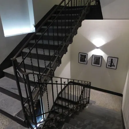 Aparthotel Piumaviola Beds & 4*