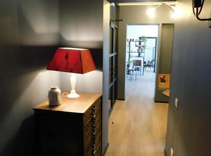 Piumaviola Beds & 4* Parma